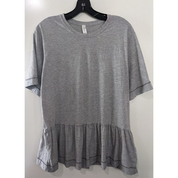 Lululemon | Cresencio peplum tee in Heather Grey